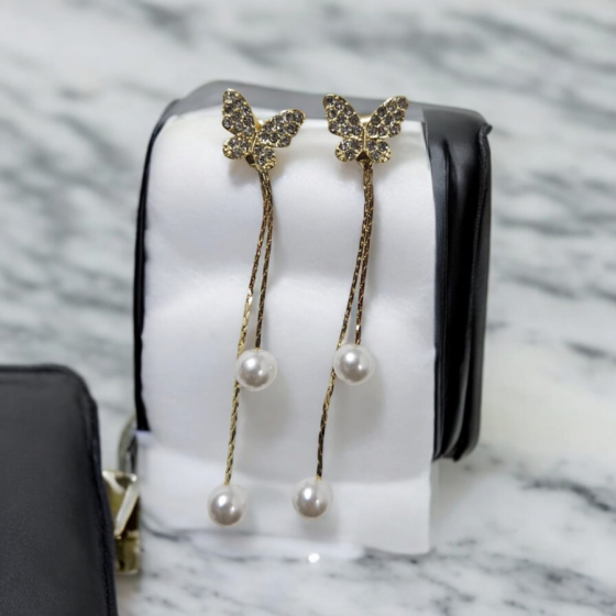 Mariposa con perlitas