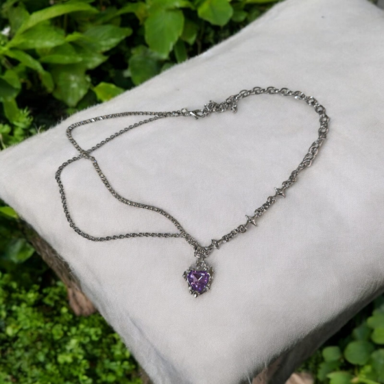 Doble cadena con corazón violeta