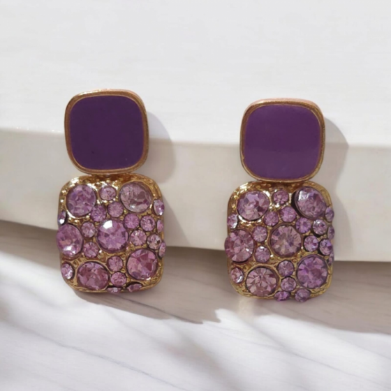 Piedras violetas