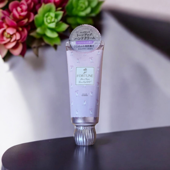 Crema para manos de lirios del valle