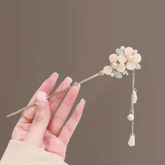 Flores blancas grandes