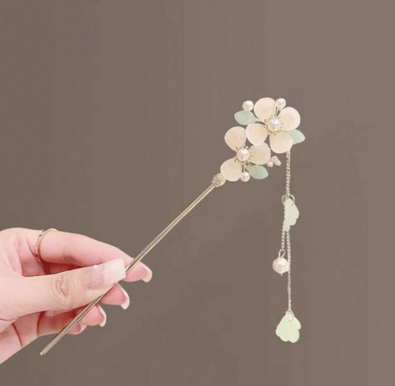 Flores blancas grandes