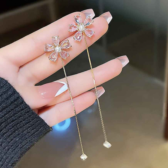 Flores con cadena