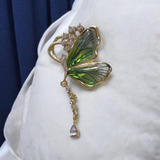 Mariposa verde lateral
